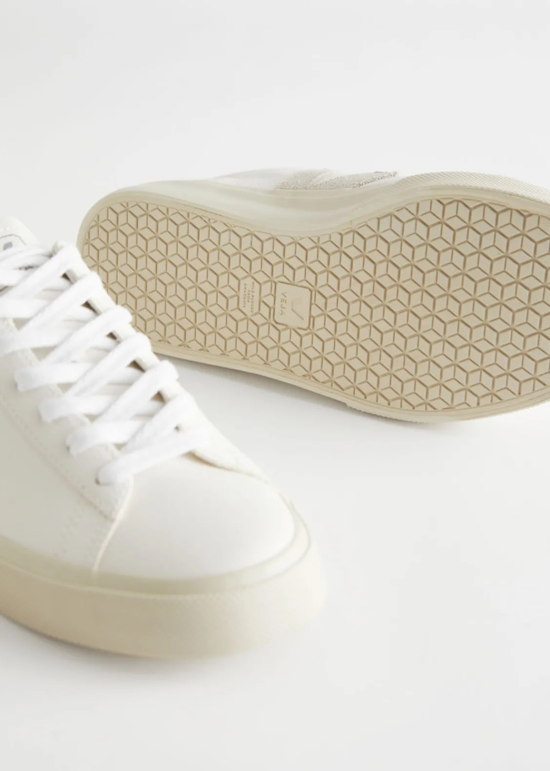Online & Other Stories Baskets En Cuir Veja Campo