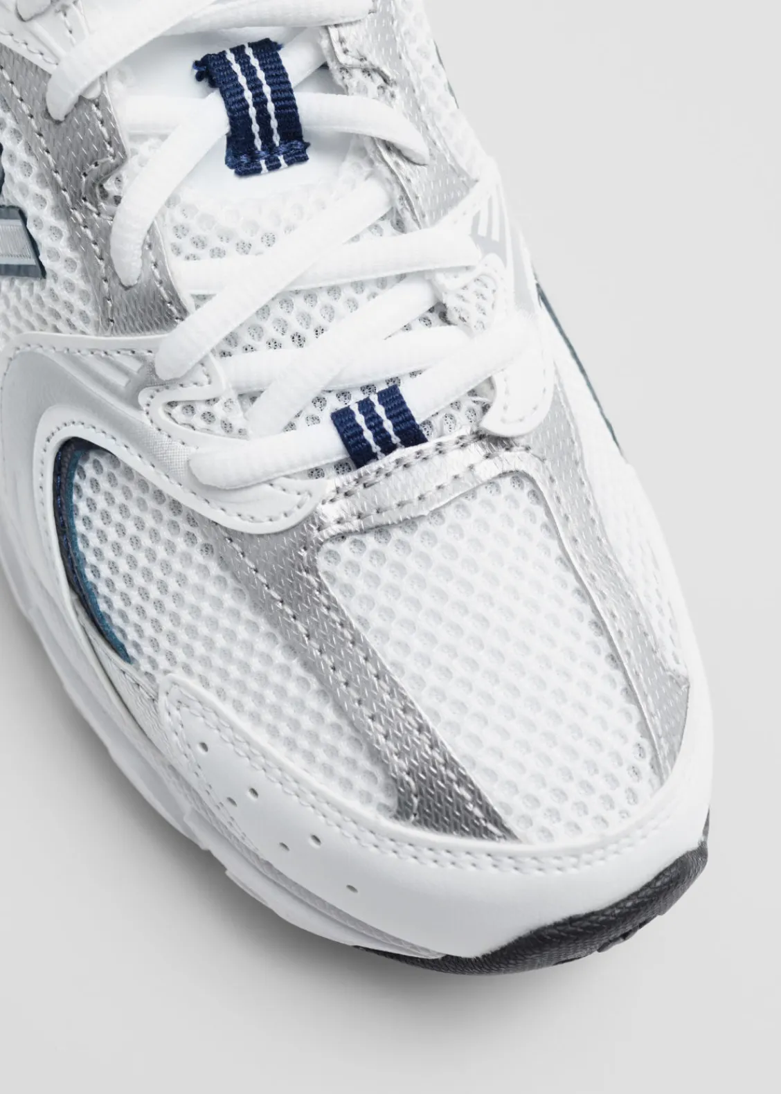 Flash Sale & Other Stories Baskets New Balance 530