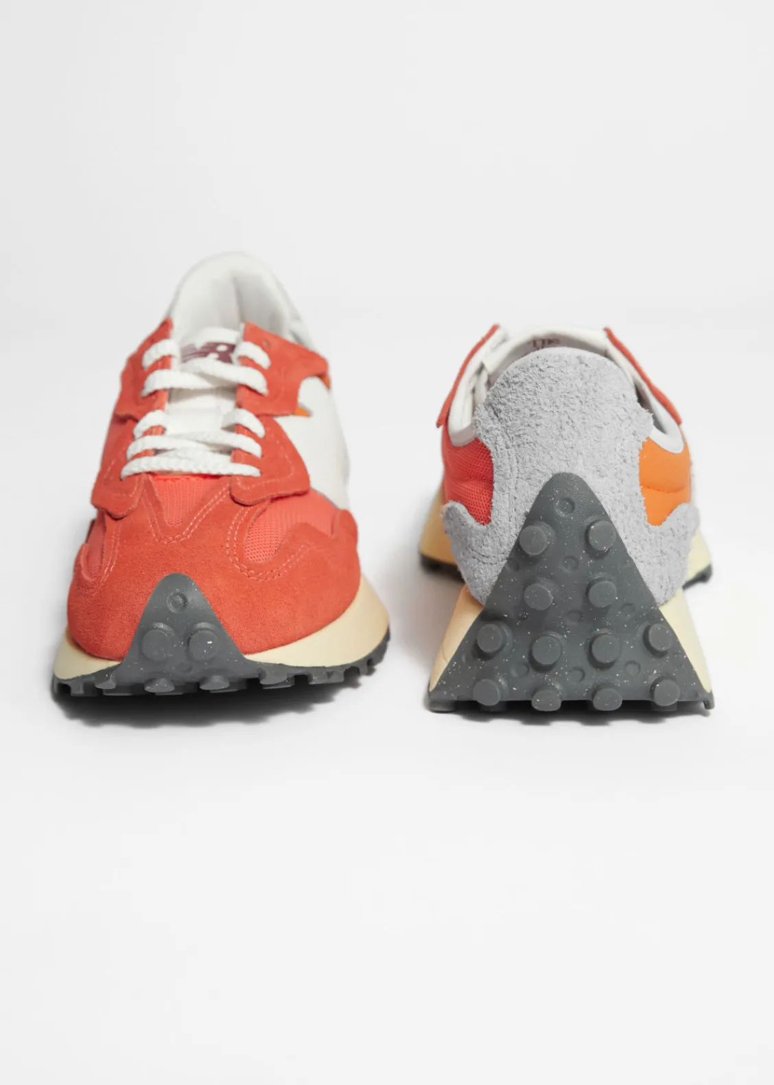 Outlet & Other Stories Baskets New Balance 327