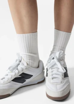 Discount & Other Stories Baskets New Balance  RC42