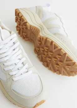 Discount & Other Stories Baskets Veja Venturi