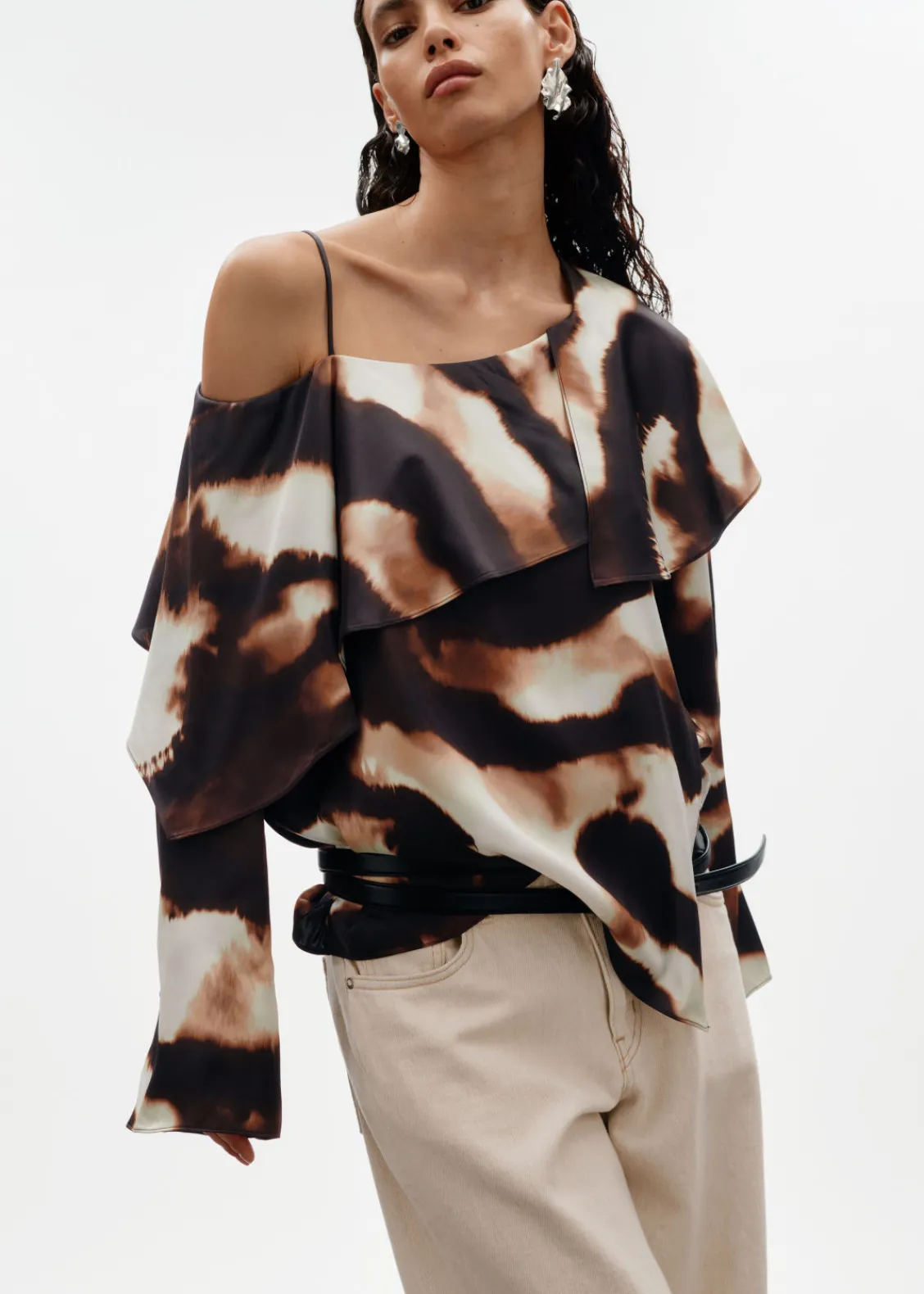 Store & Other Stories Blouse Asymétrique En Satin Marron
