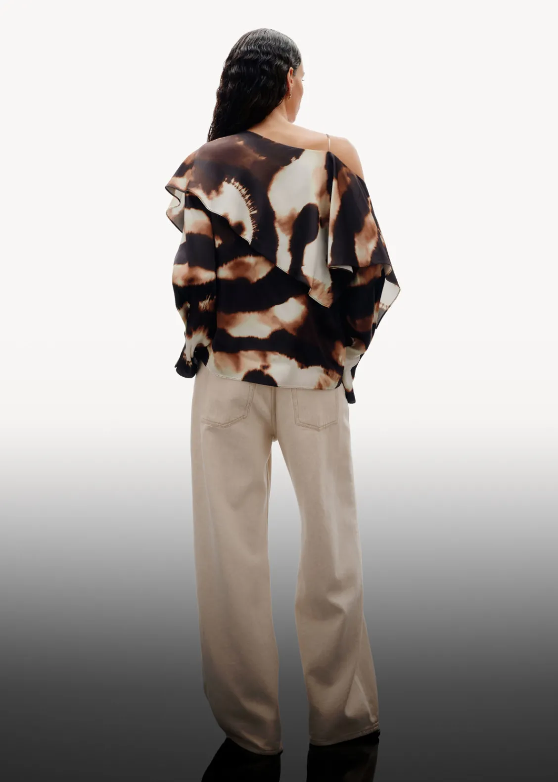 Store & Other Stories Blouse Asymétrique En Satin Marron