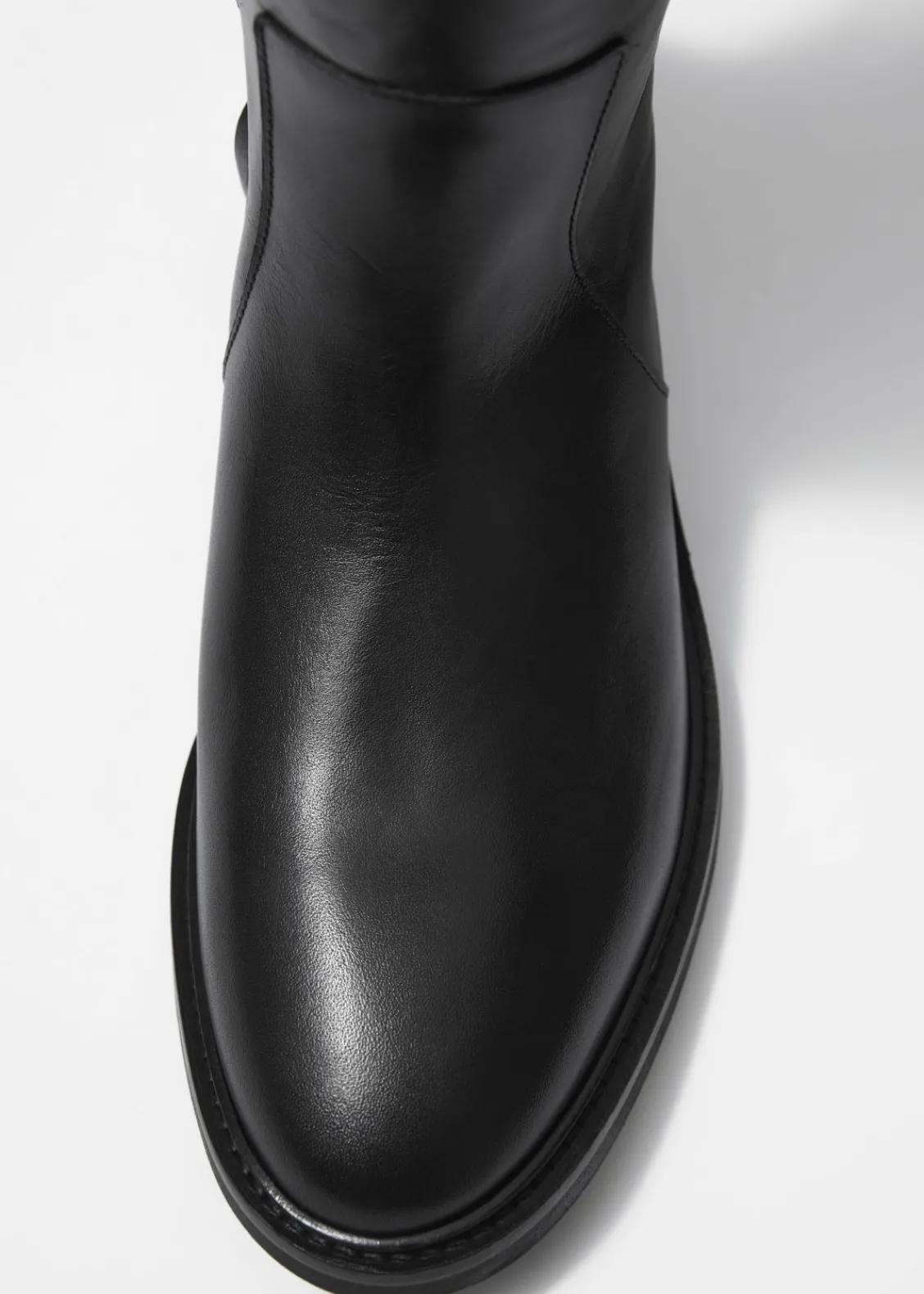 New & Other Stories Bottes De Style équitation En Cuir Noir