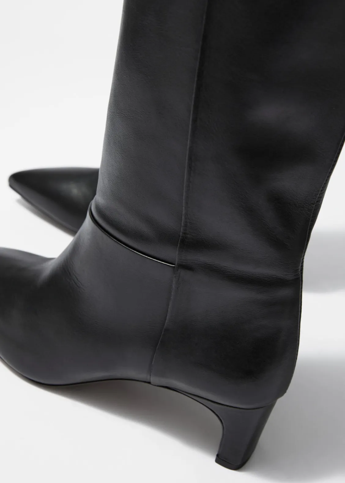 Flash Sale & Other Stories Bottes Hauteur Genou à Bouts Pointus