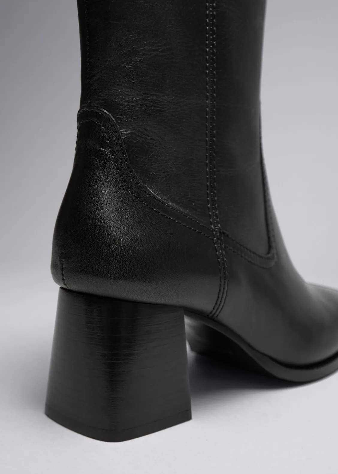 Store & Other Stories Bottines Classiques En Cuir