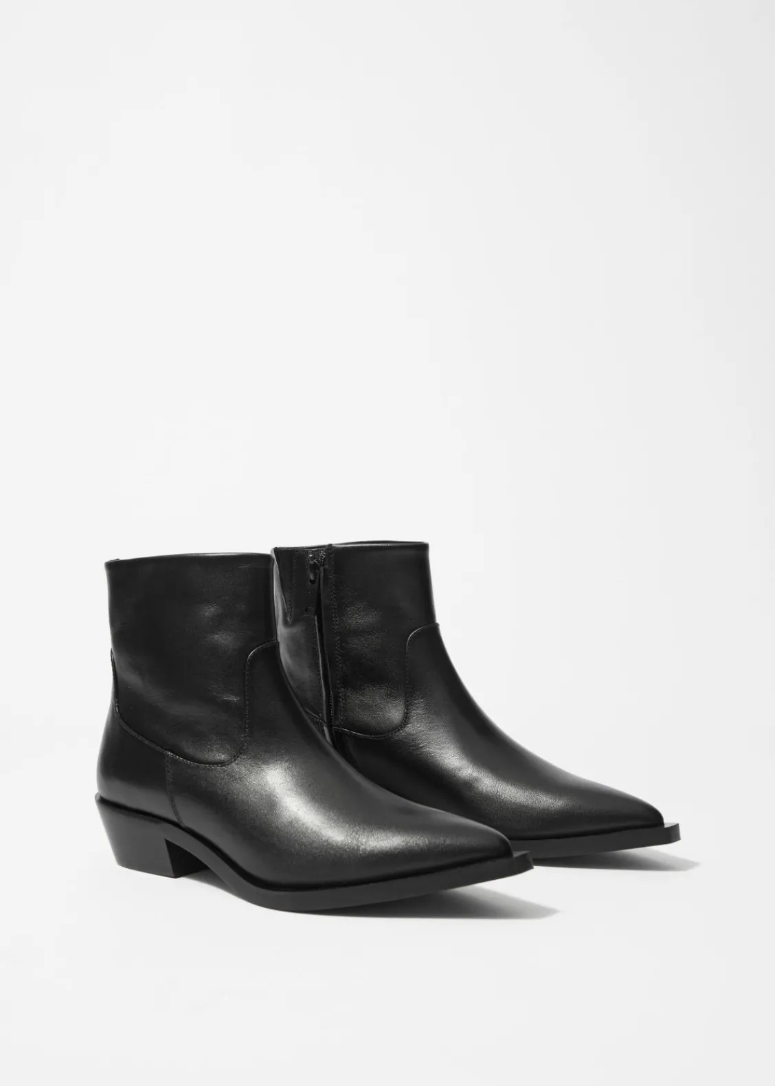 Discount & Other Stories Bottines En Cuir à Bout Pointu Noir