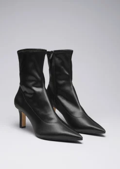 Cheap & Other Stories Bottines-chaussettes Pointues
