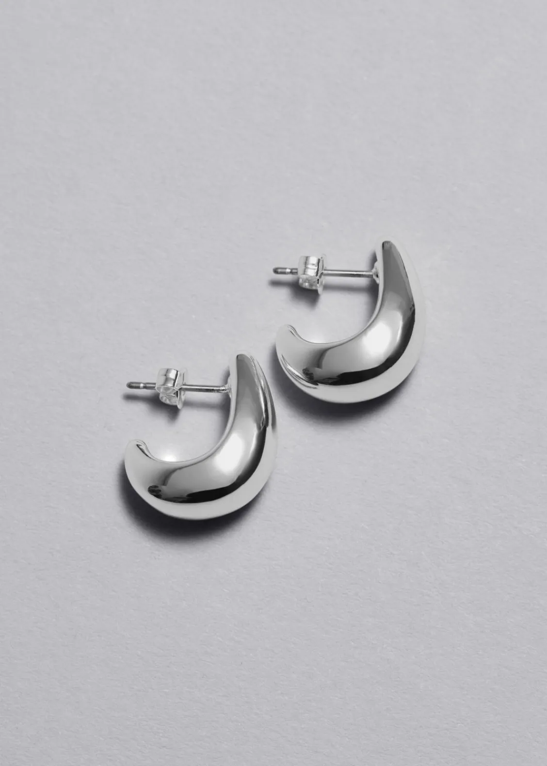 Clearance & Other Stories Boucles D'oreilles Incurvées