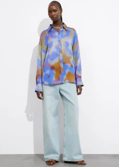 Discount & Other Stories Chemise En Satin Imprimé Imprimé bleu