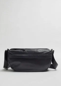 Online & Other Stories Grand Sac à Bandoulière En Cuir Noir