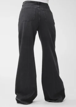 Clearance & Other Stories Jean Large