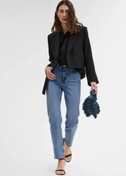 Outlet & Other Stories Jean Slim