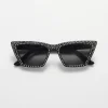Store & Other Stories Lunettes De Soleil œil-de-chat Ornées Noir