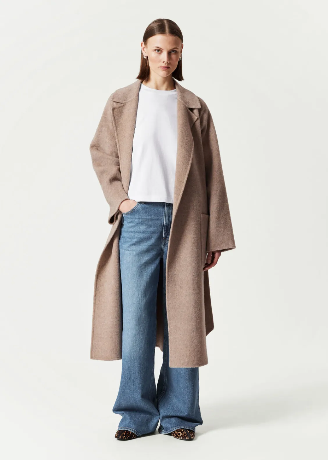 Outlet & Other Stories Manteau Ceinturé