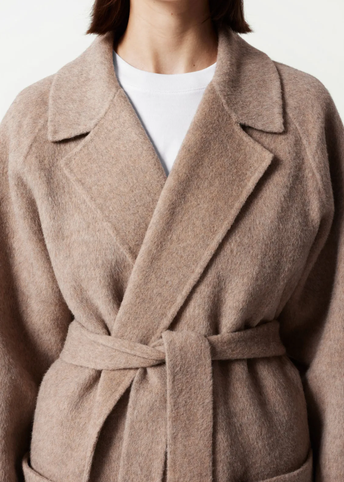 Outlet & Other Stories Manteau Ceinturé