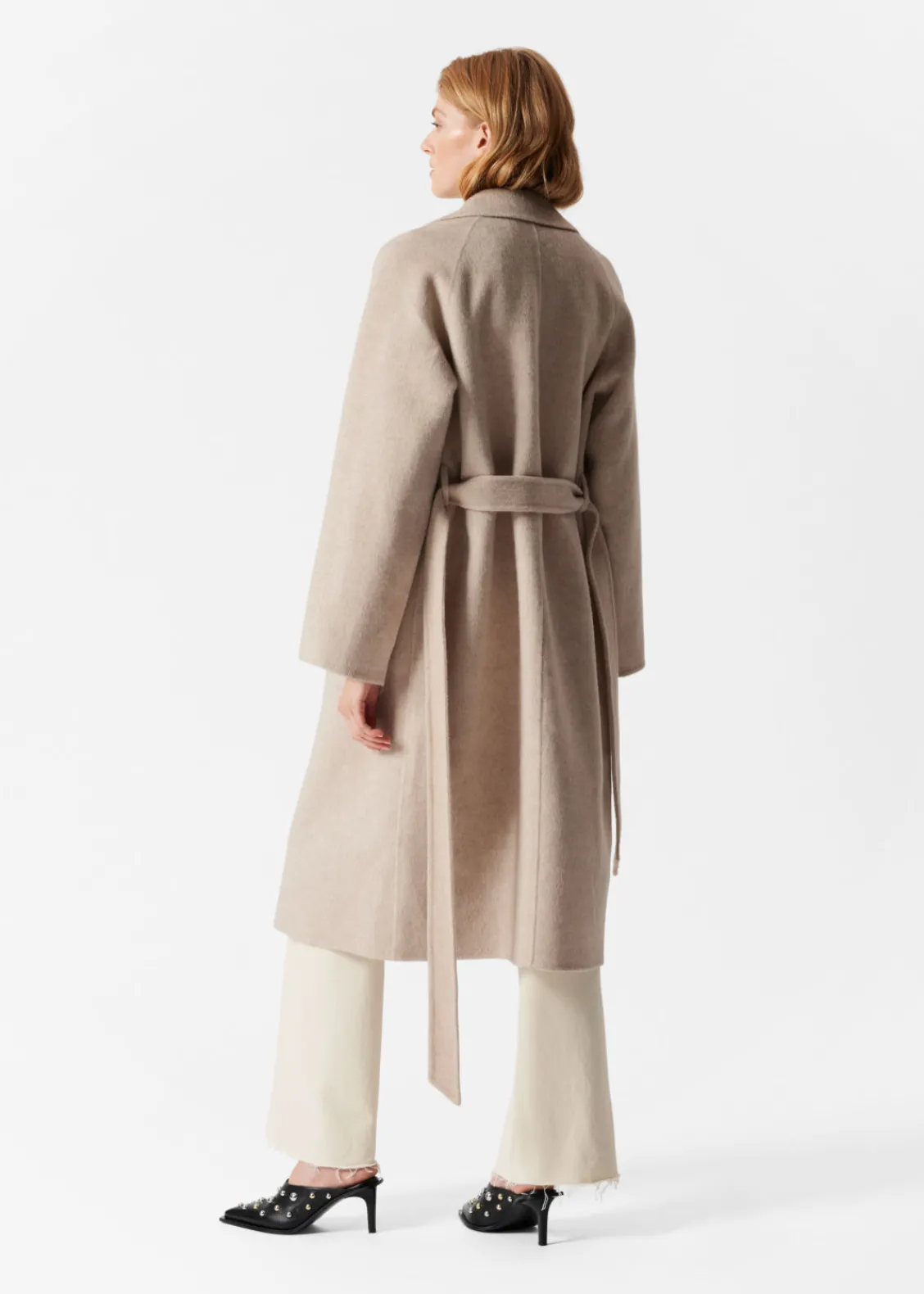 Outlet & Other Stories Manteau Ceinturé