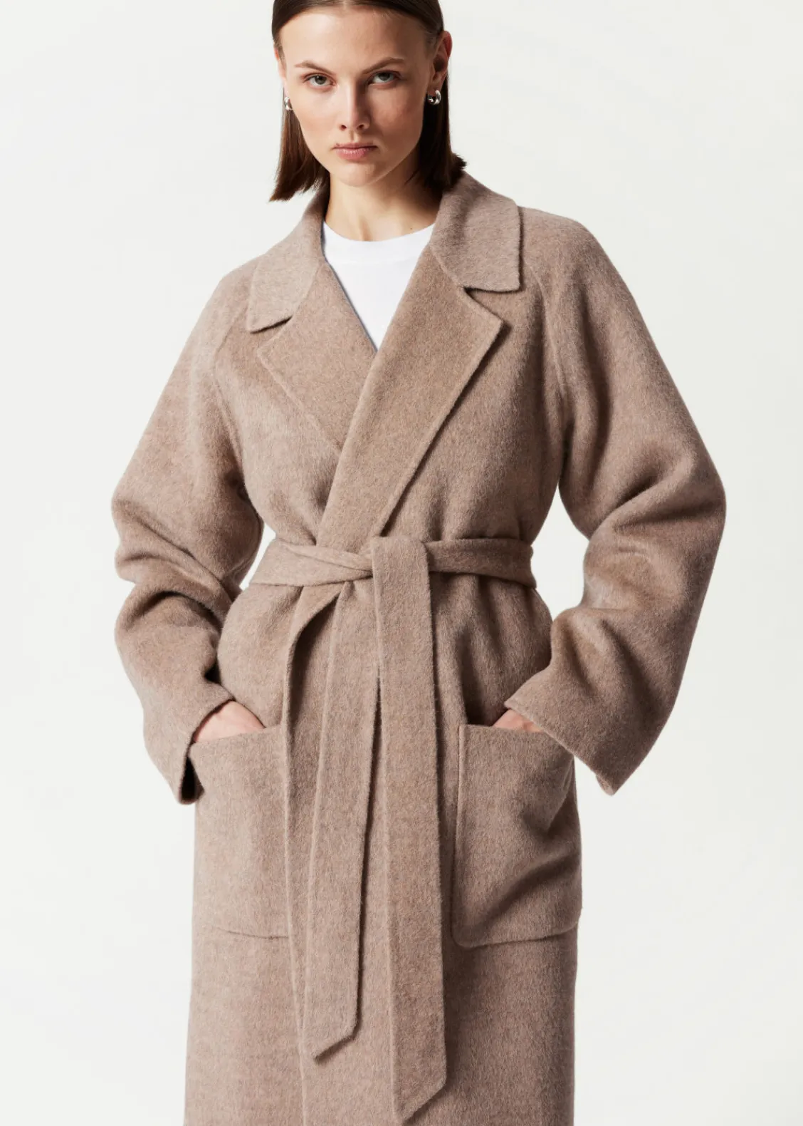 Outlet & Other Stories Manteau Ceinturé