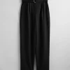 New & Other Stories Pantalon à Taille Haute Froncée Noir