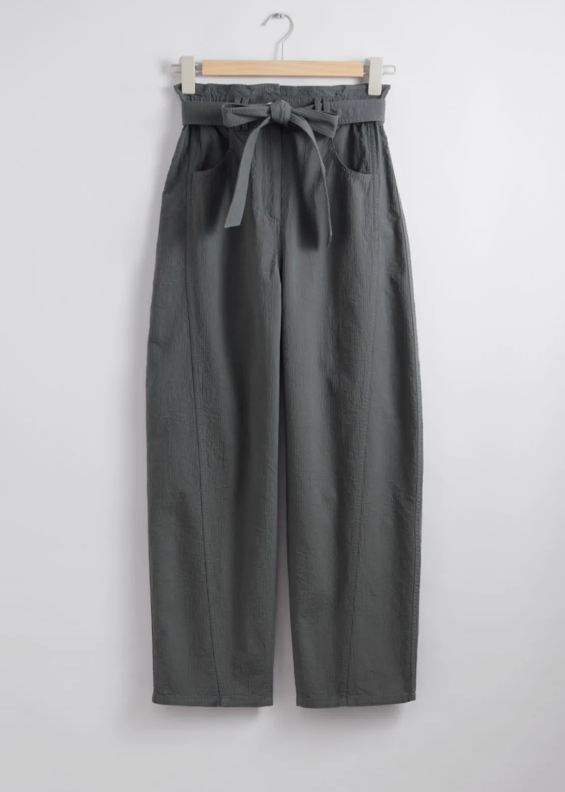 Hot & Other Stories Pantalon à Taille Haute Froncée