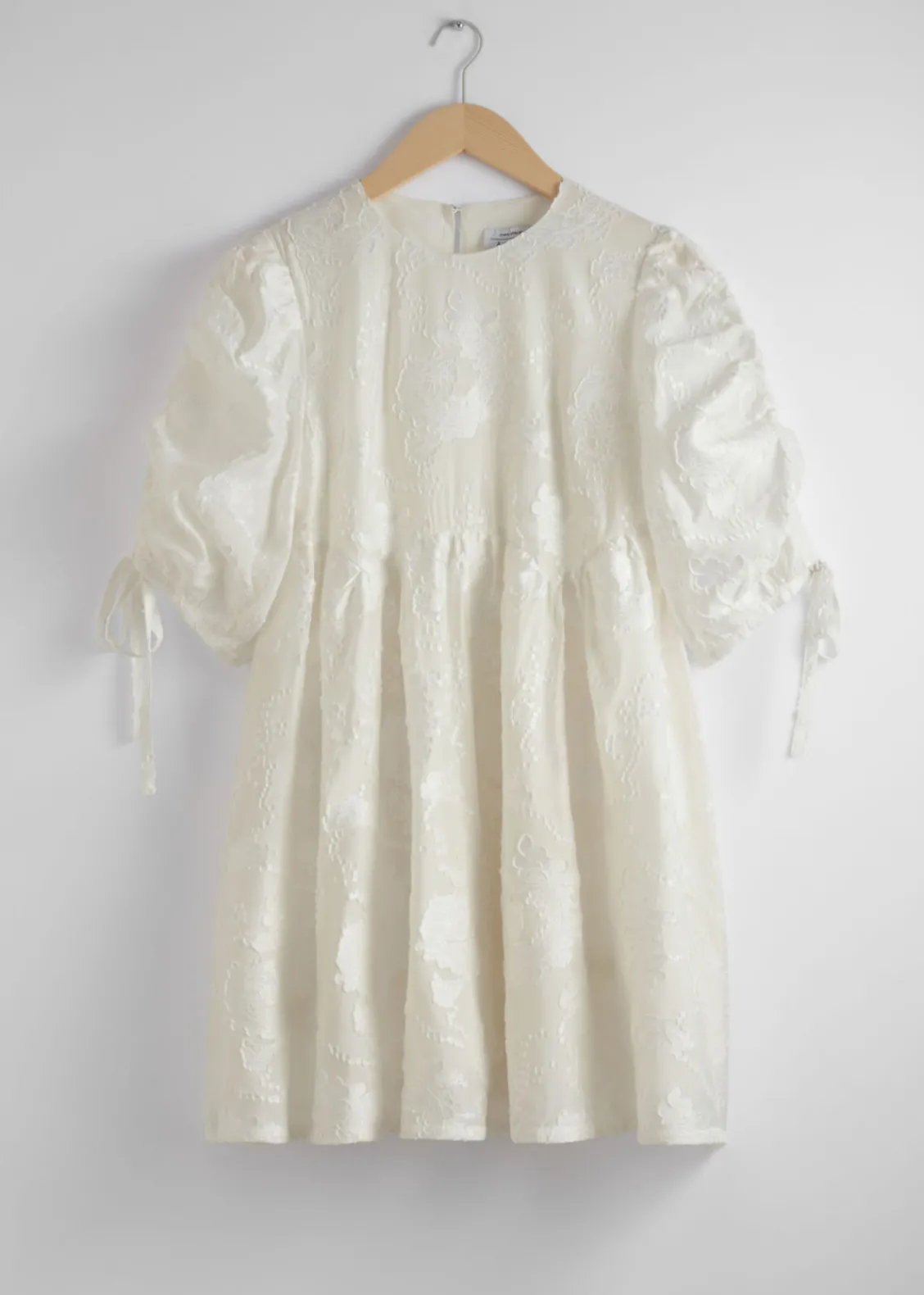 Hot & Other Stories Robe Courte à Manches Volumineuses
