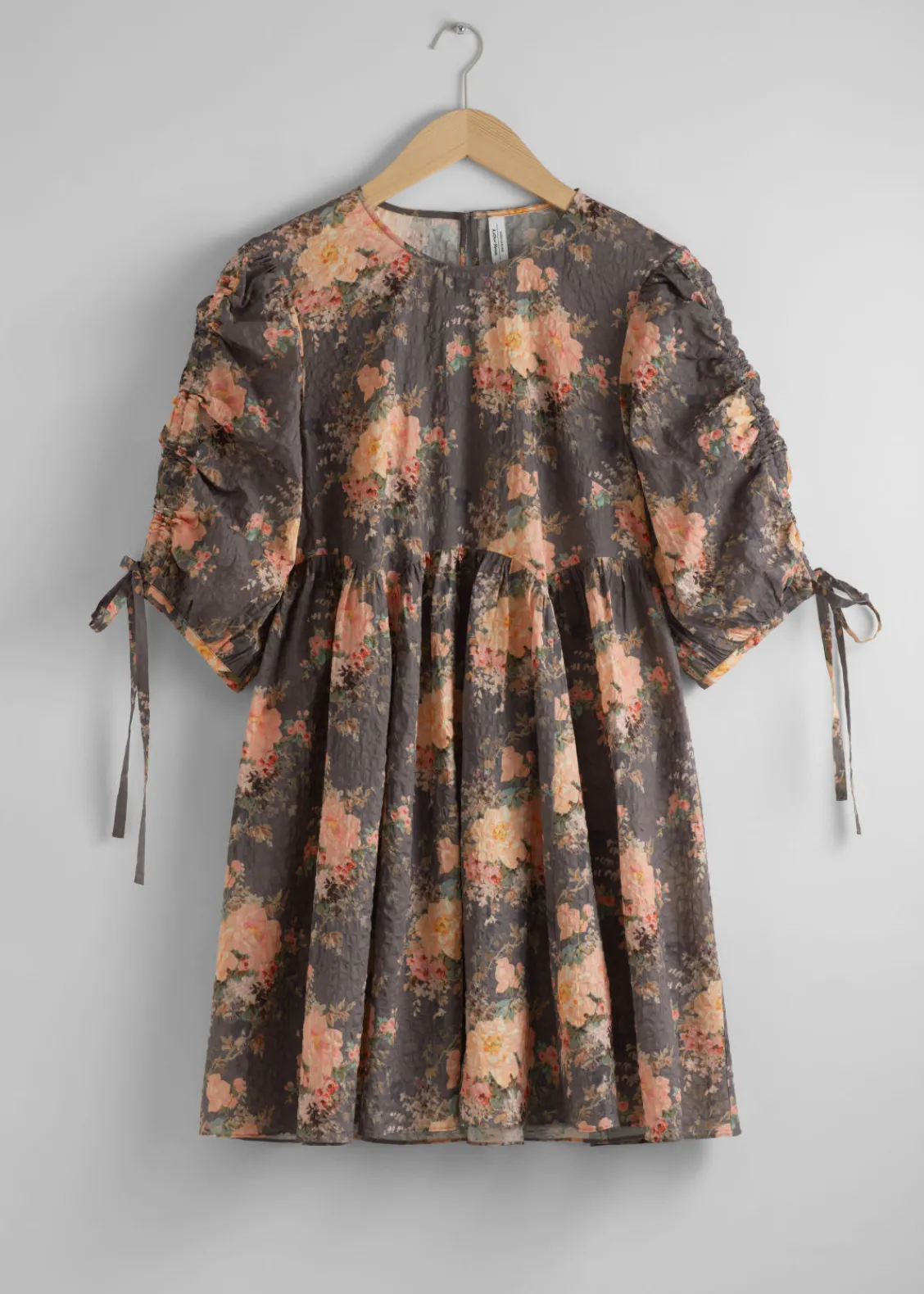 Hot & Other Stories Robe Courte à Manches Volumineuses