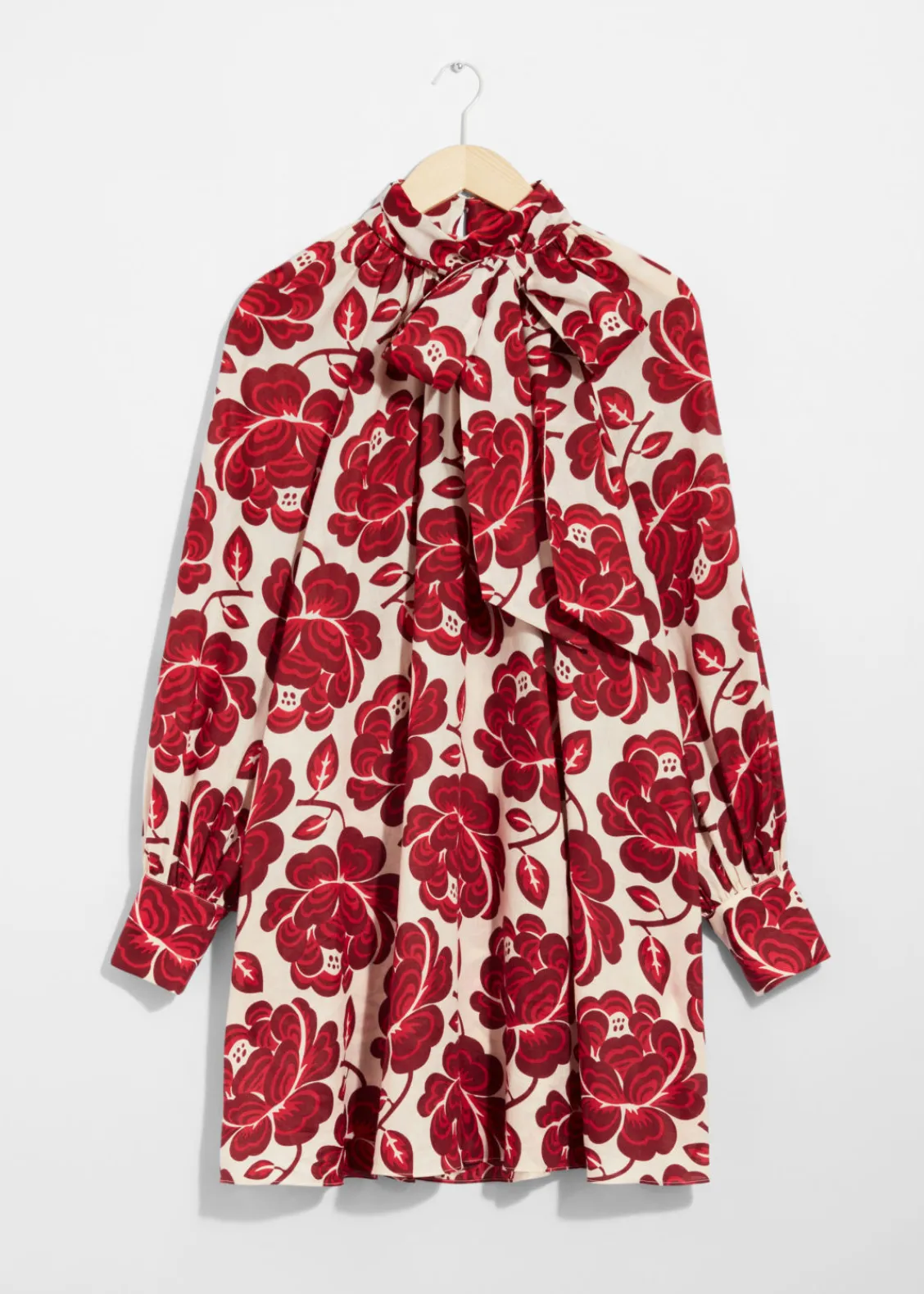New & Other Stories Robe Courte Avec Lien à L’encolure Motif fleuri rouge