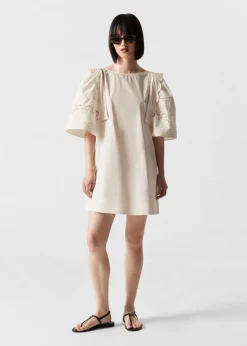 Cheap & Other Stories Robe Courte Festonnée