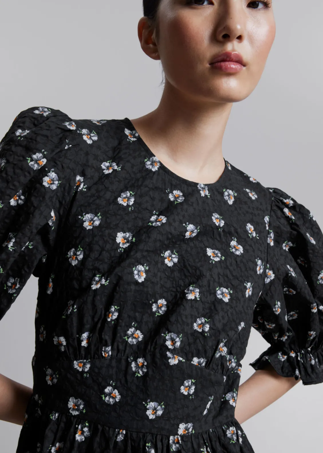 Sale & Other Stories Robe Midi à Manches Ballon