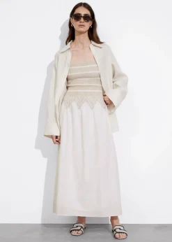 Outlet & Other Stories Robe Midi à Smocks à Bretelles Blanc/Beige