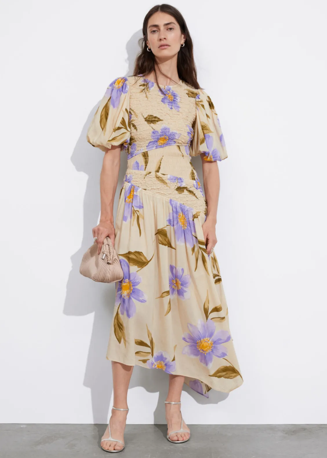 Fashion & Other Stories Robe Midi Asymétrique à Smocks