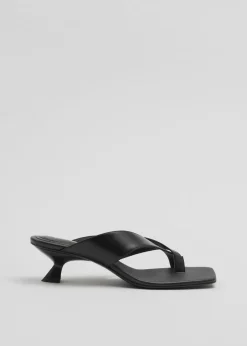 Shop & Other Stories Tongs En Cuir Noir