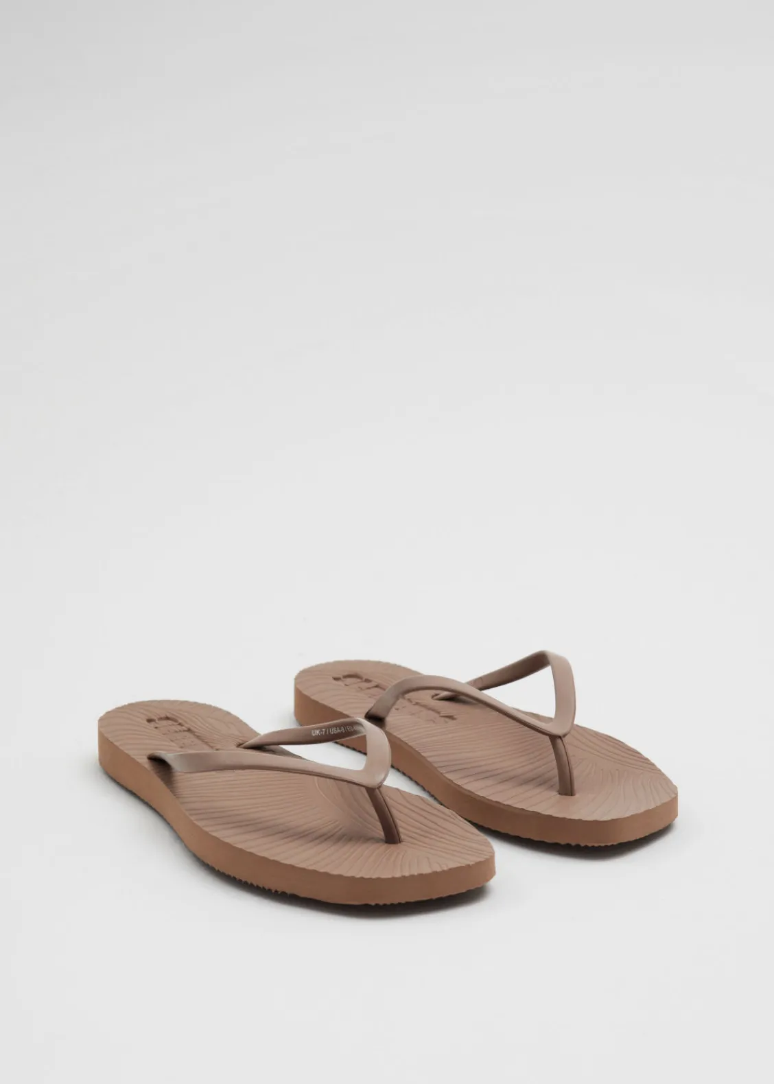 Cheap & Other Stories Tongs Tapered De Sleepers Nougat