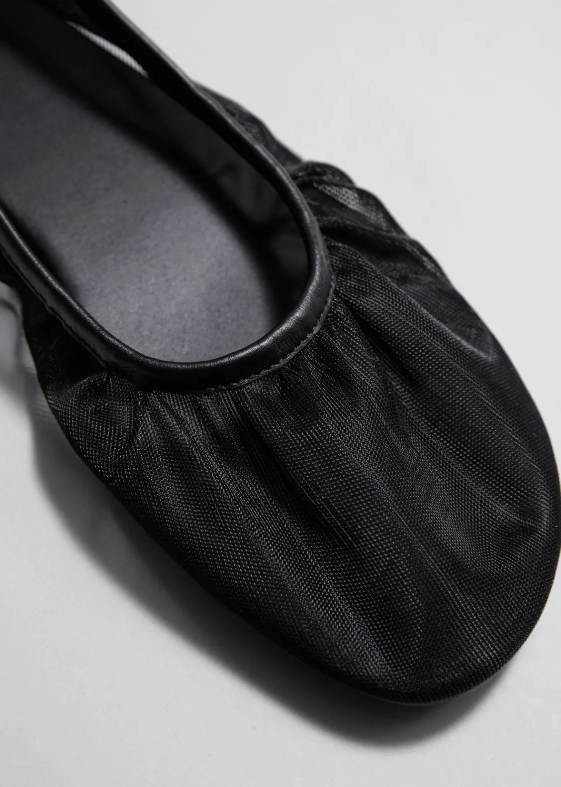 Best Sale & Other Stories Ballerines En Mesh à Bordures En Cuir