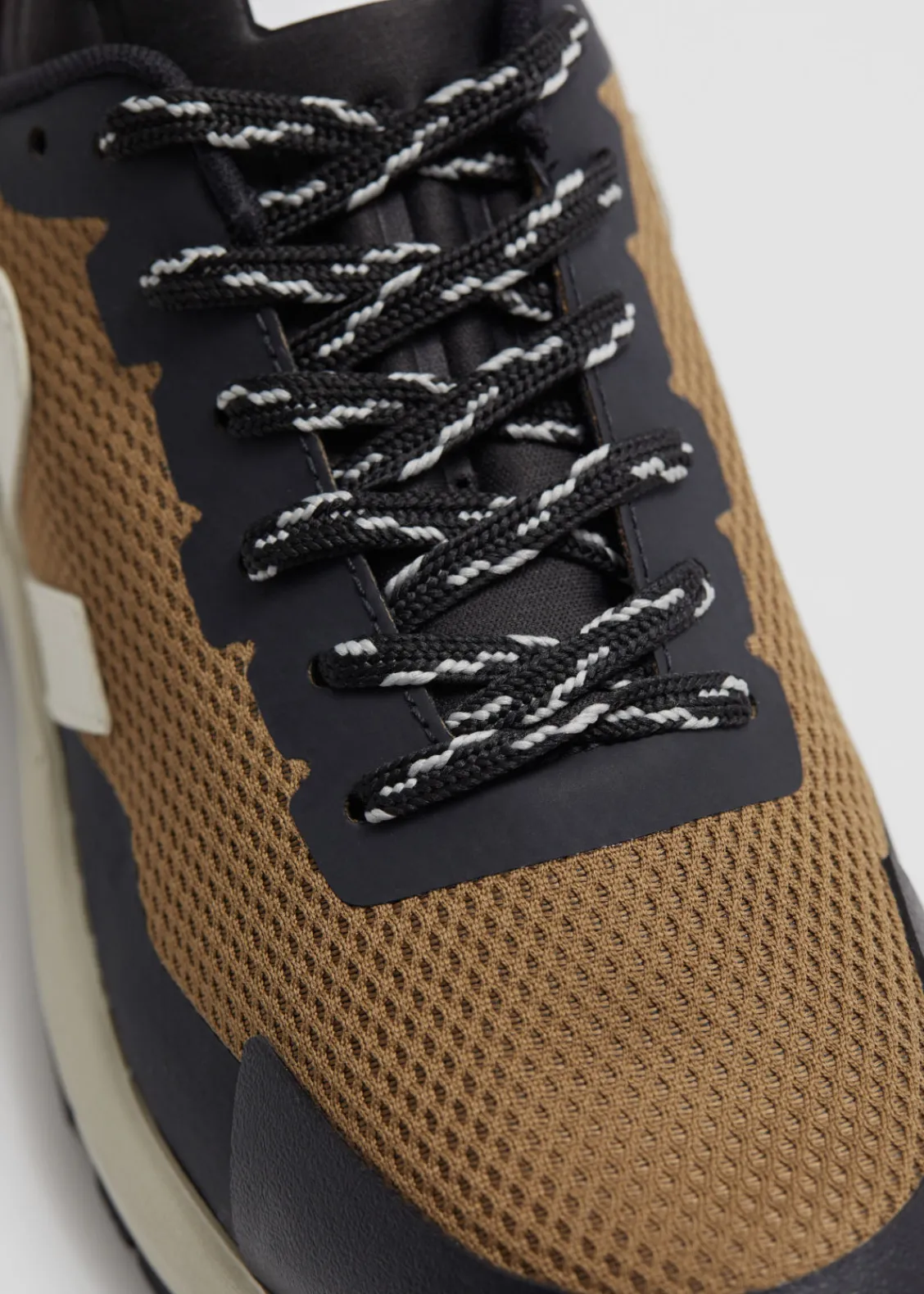 New & Other Stories Baskets Veja Dekkan Marron