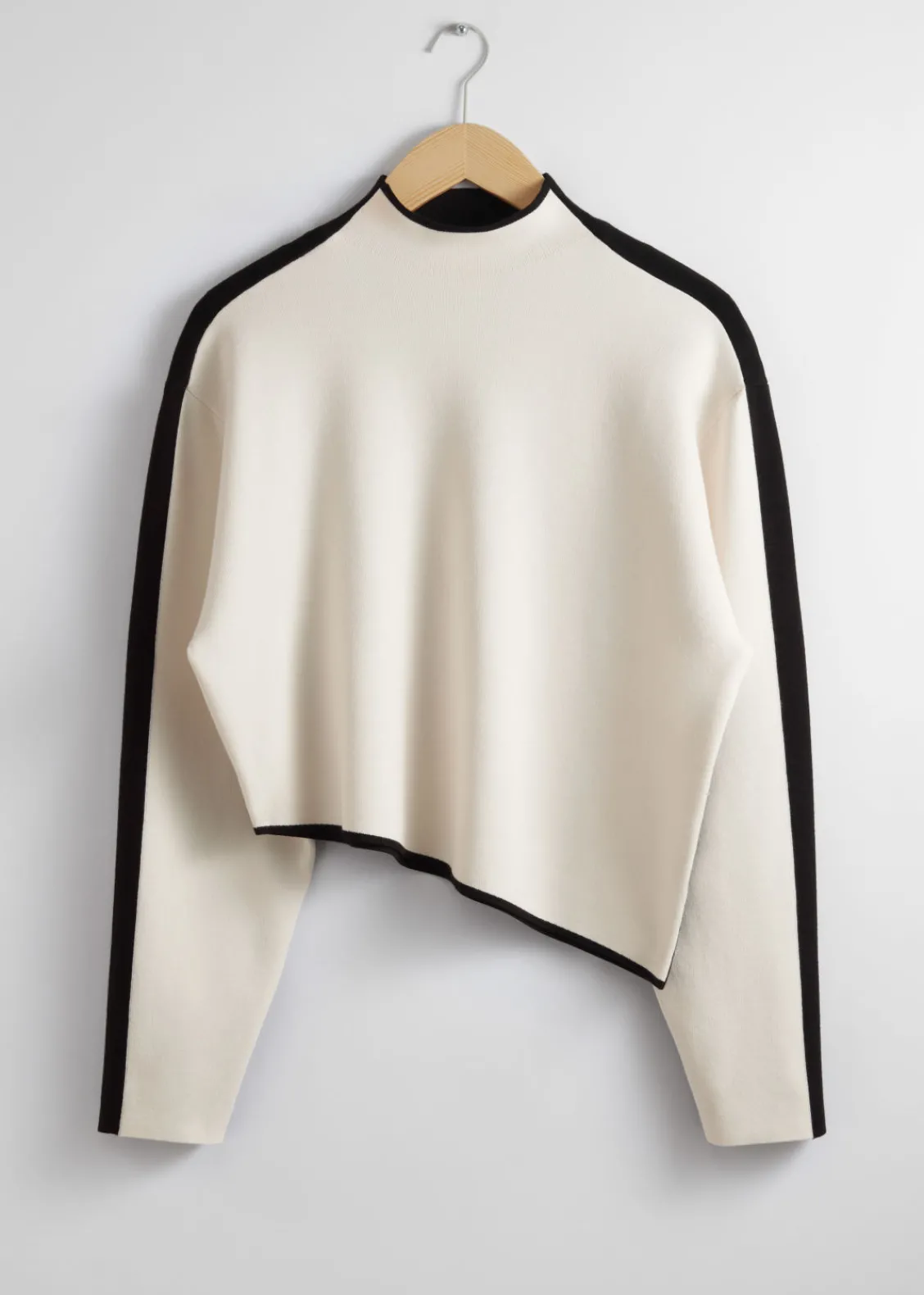 New & Other Stories Haut Asymétrique Bicolore Noir/Blanc