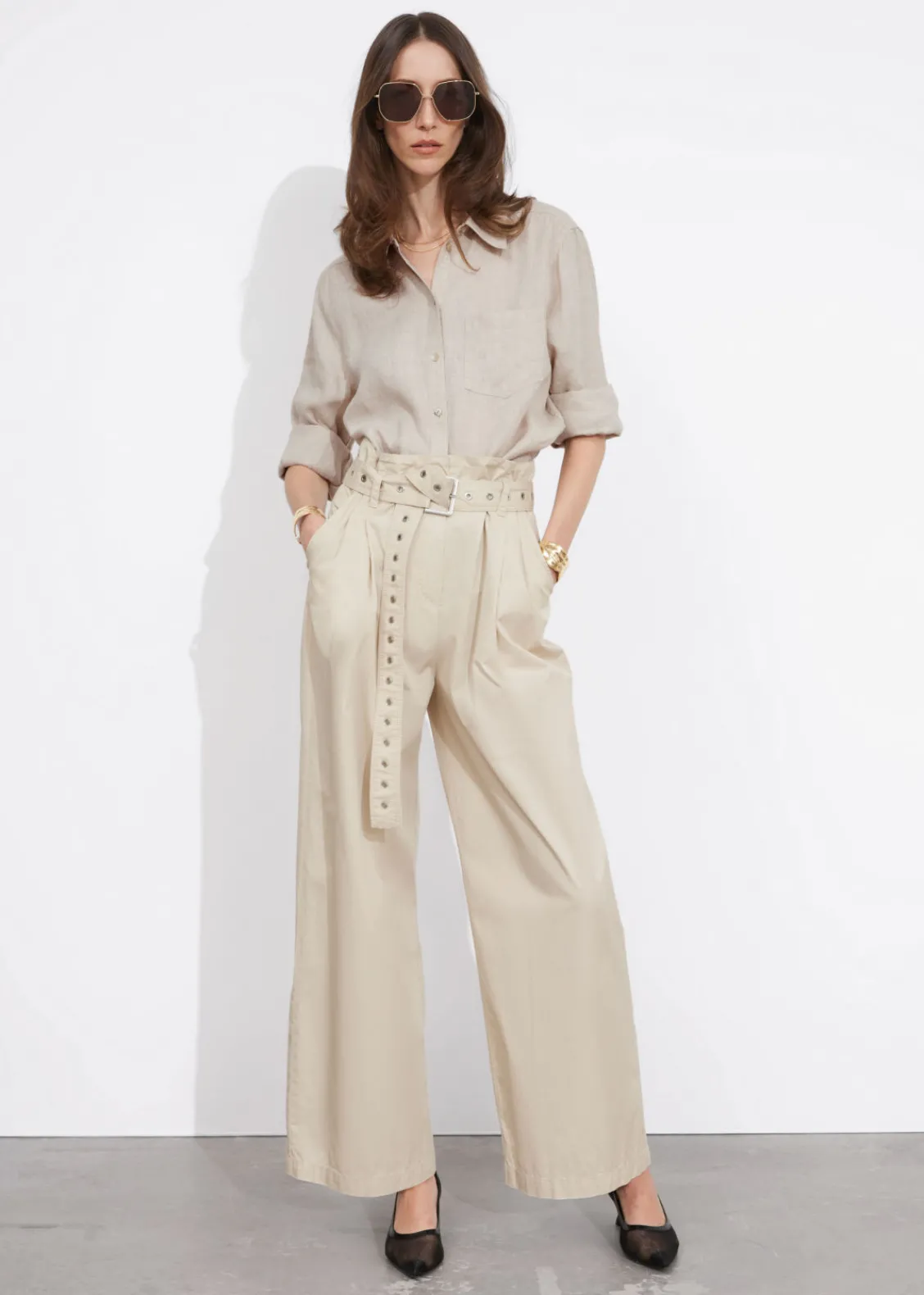Outlet & Other Stories Pantalon Taille Haute Froncée à Ceinture à œillets