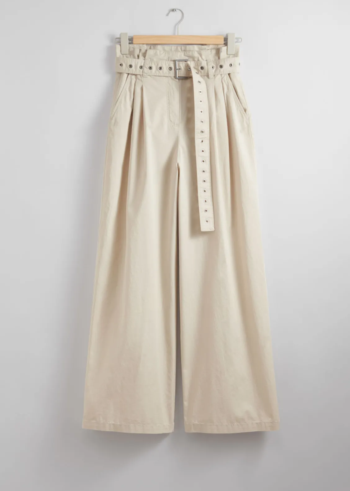 Outlet & Other Stories Pantalon Taille Haute Froncée à Ceinture à œillets